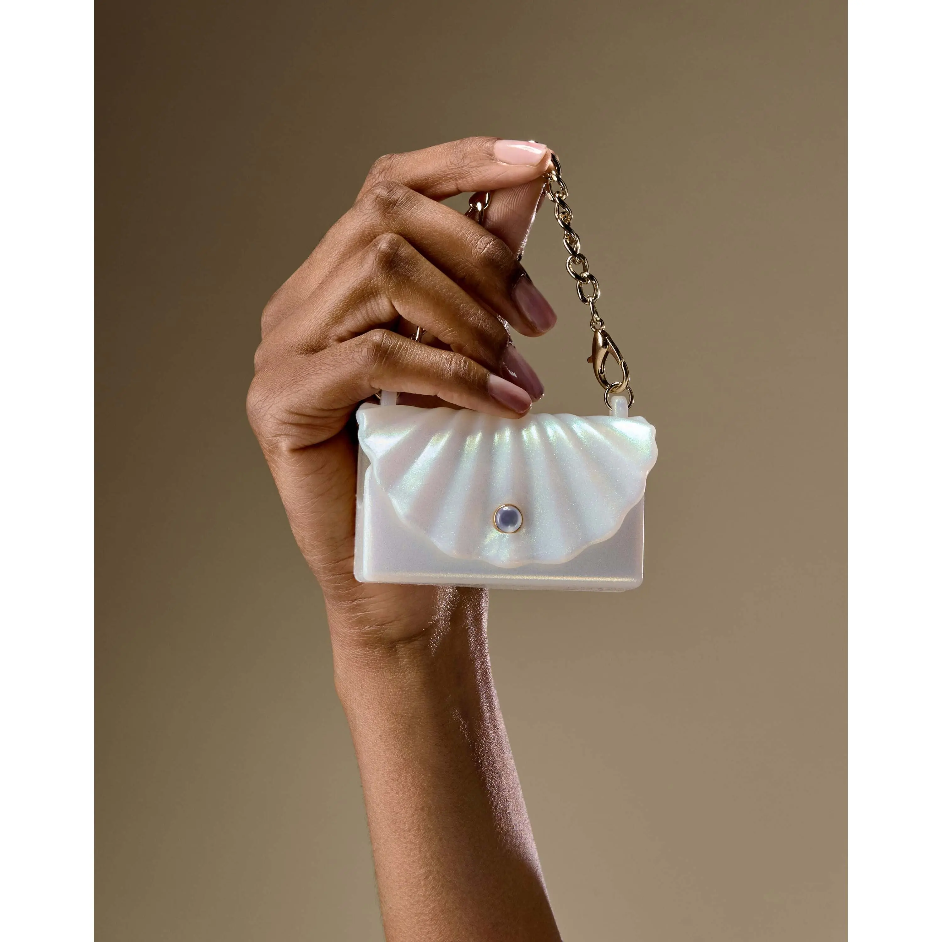 Shell Snapcase Pocketbac Holder - Image 3