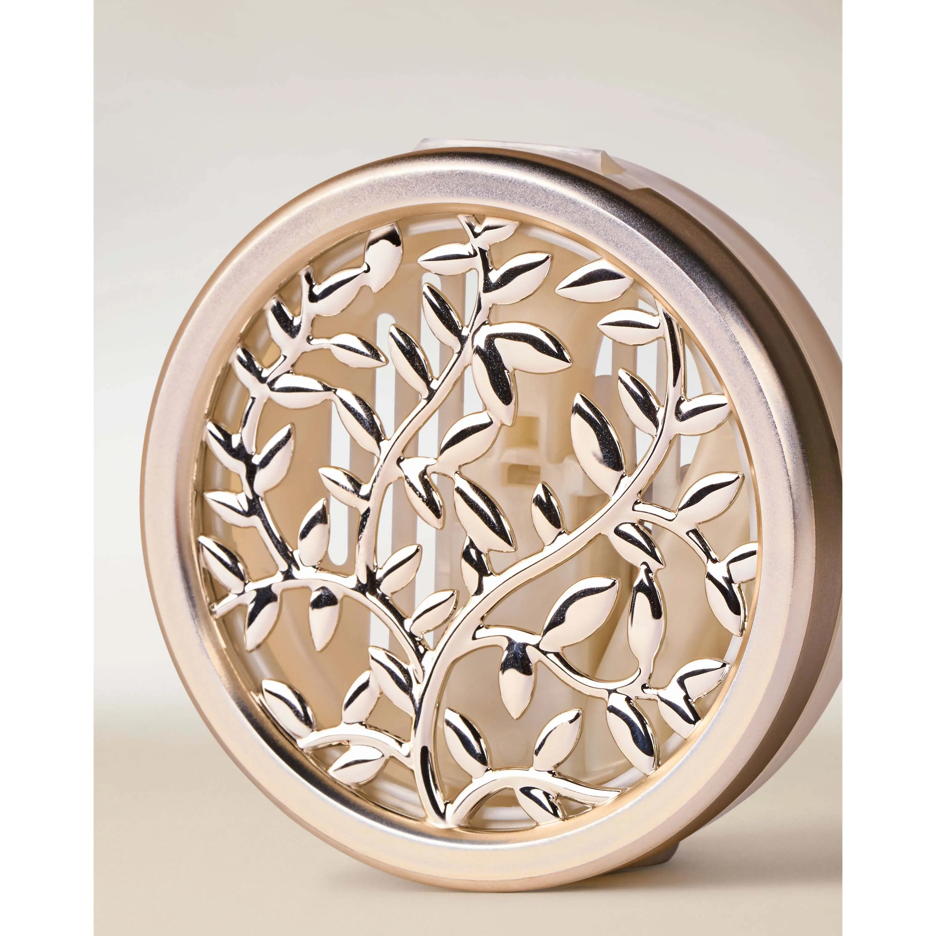 Leaves Car Fragrance Holder - Image 2