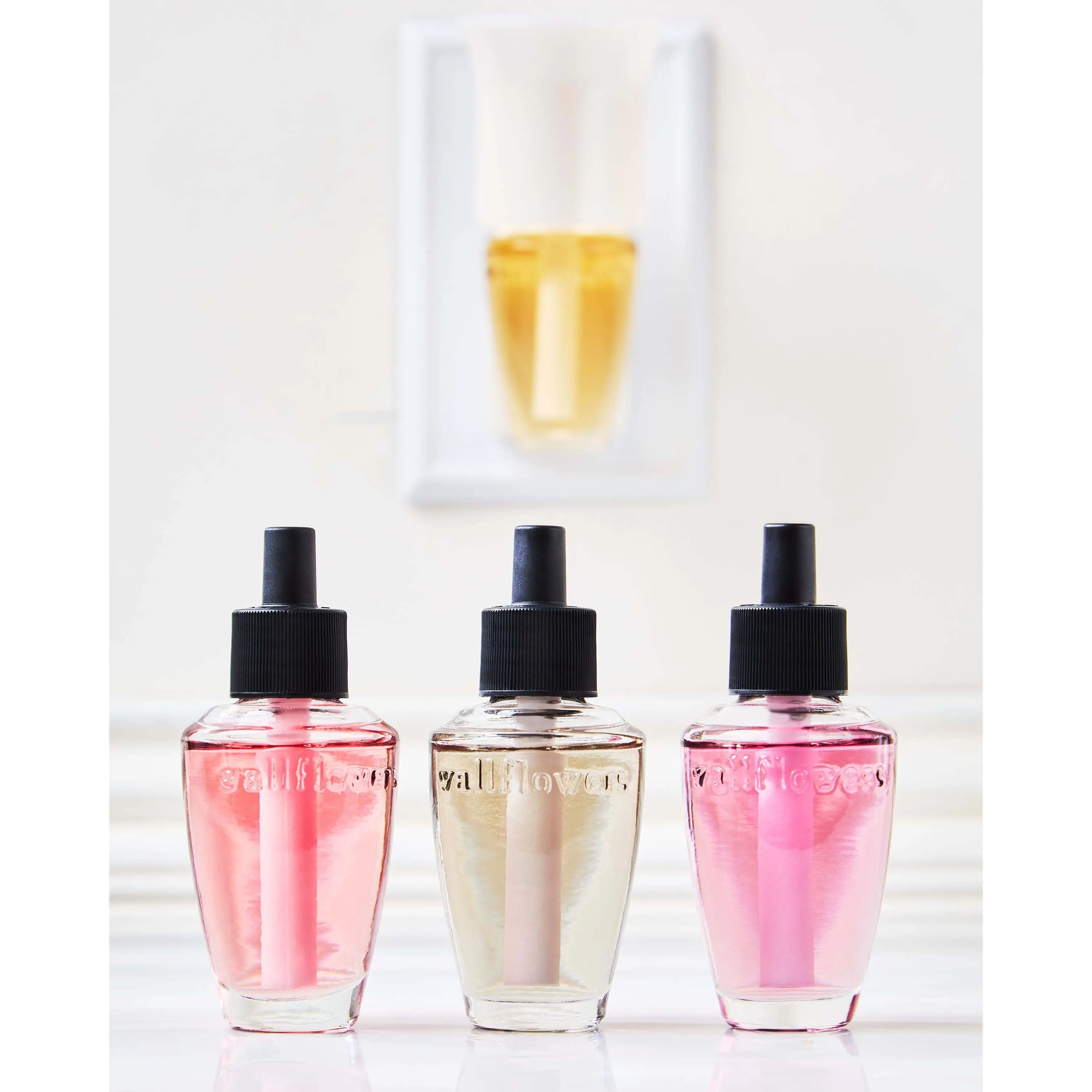 Rose Water & Ivy Wallflowers Refills 2-Pack - Image 5