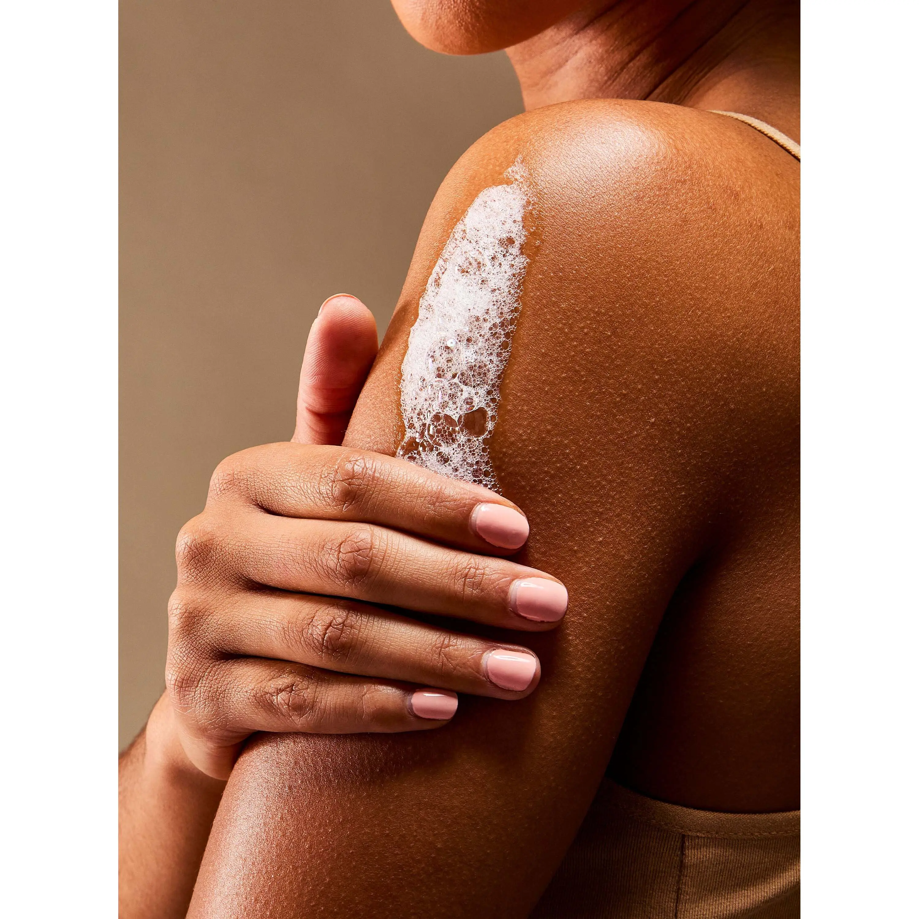 Champagne Toast Body Wash - Image 6