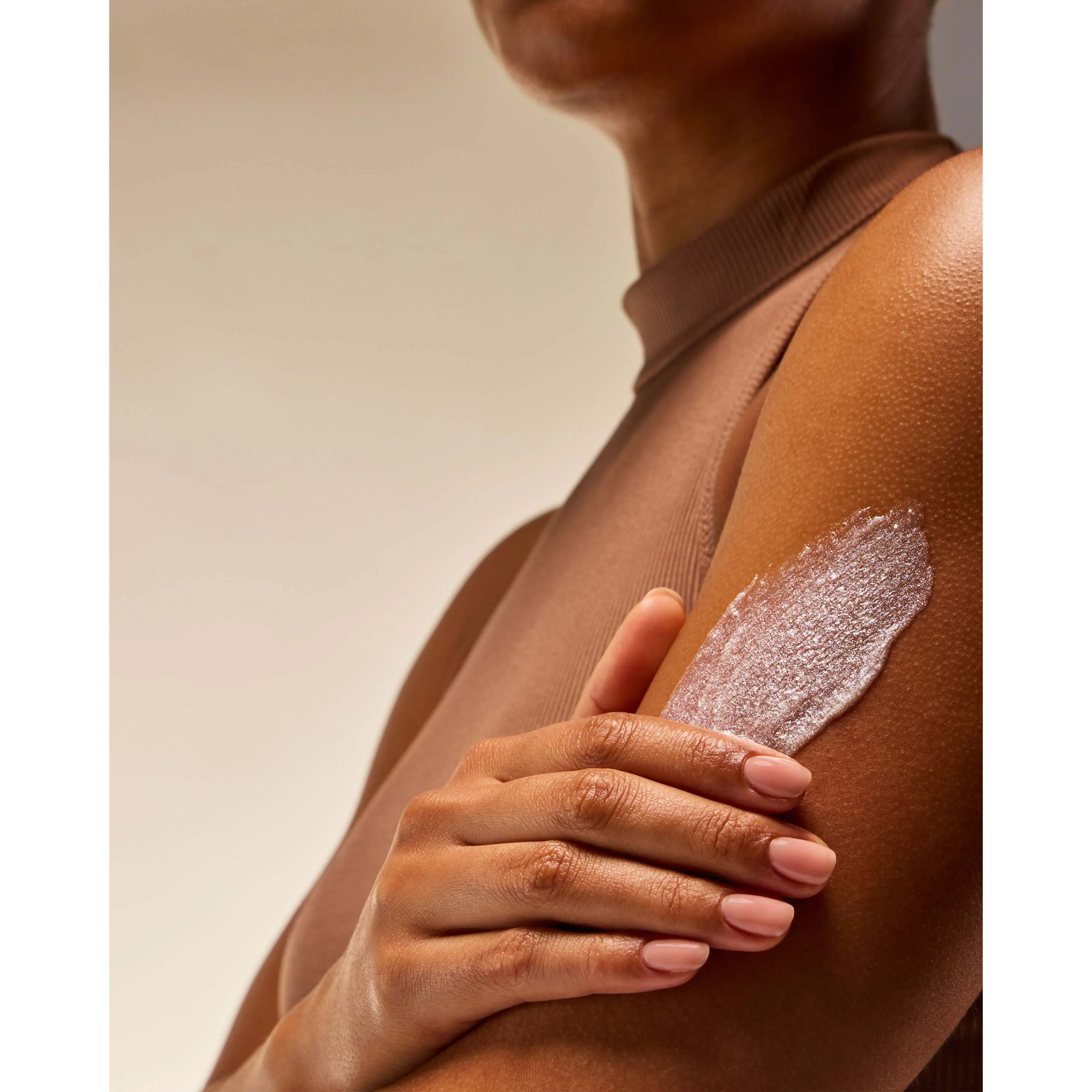 Champagne Toast Exfoliating Glow Body Scrub - Image 6