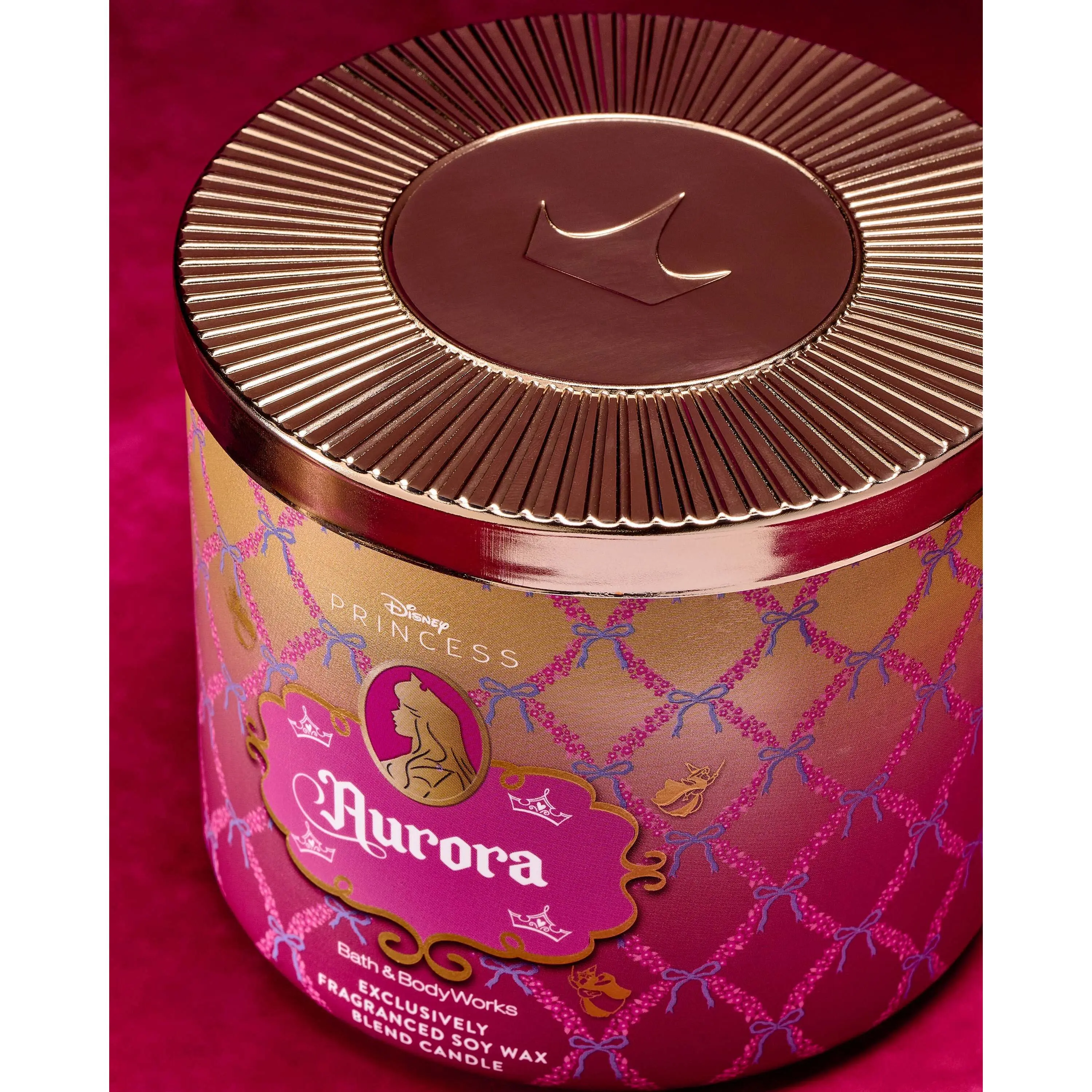 Aurora 3-Wick Candle - Image 2