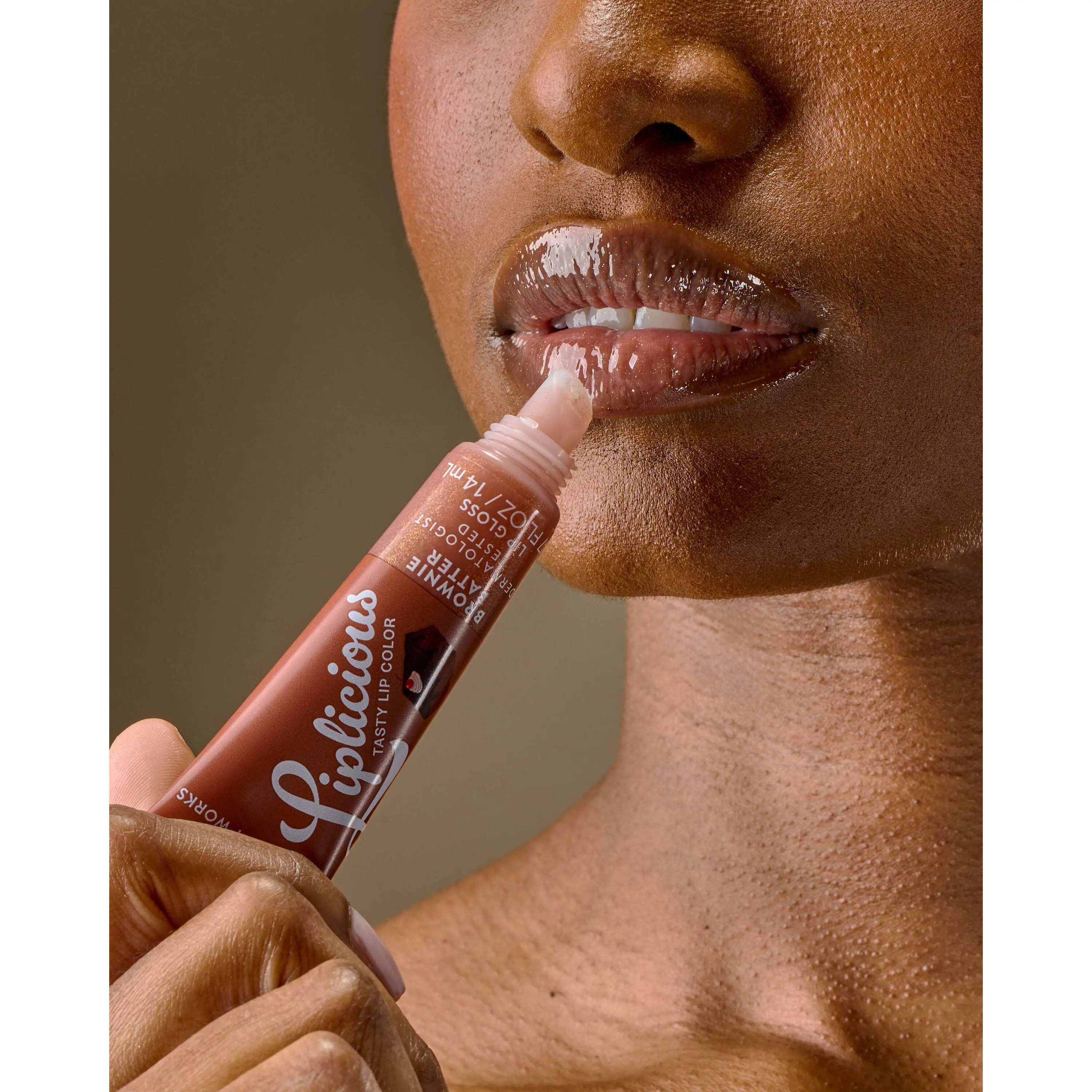 Brownie Batter Lip Gloss - Image 5
