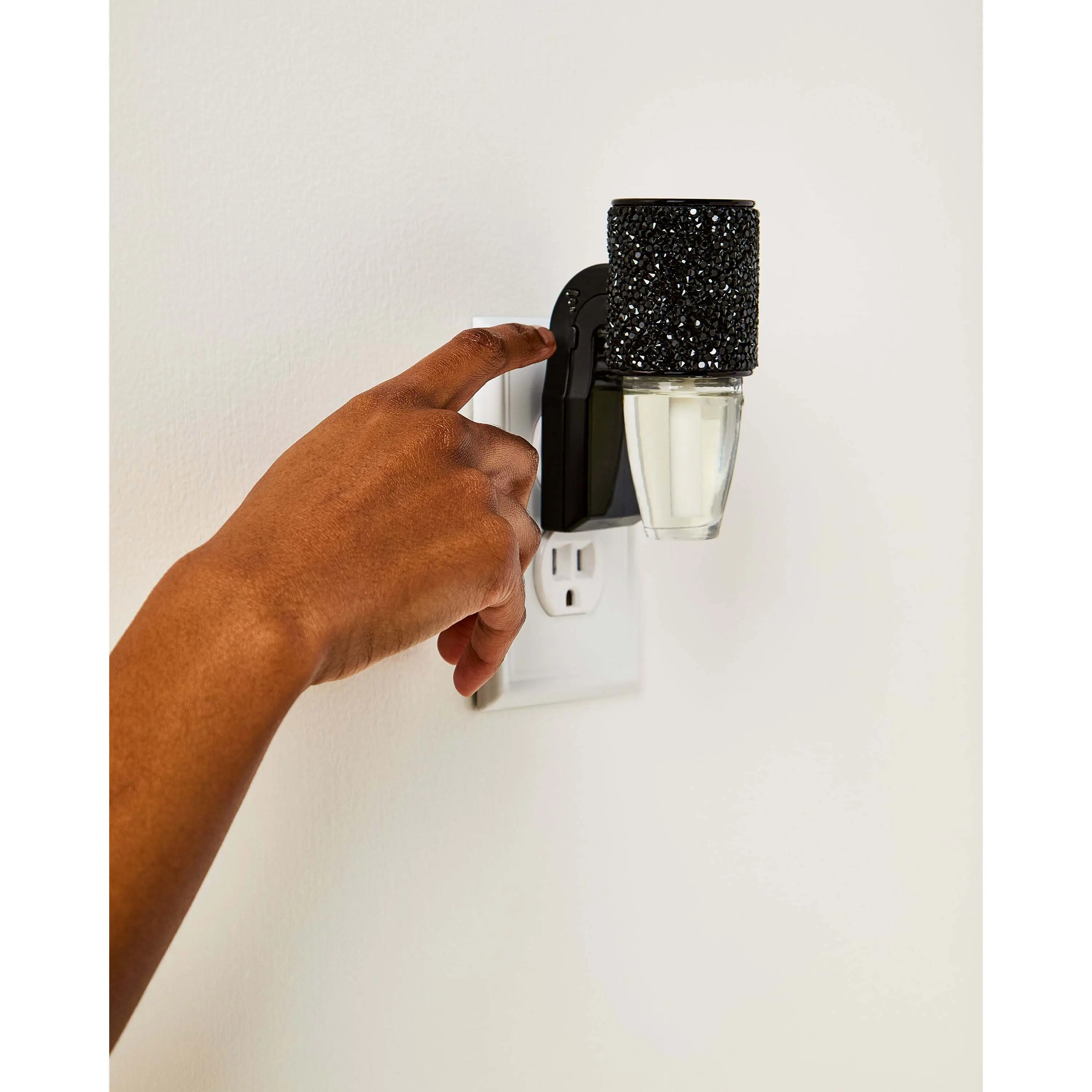 Black Sparkle Scent Control Wallflowers Fragrance Plug - Image 5