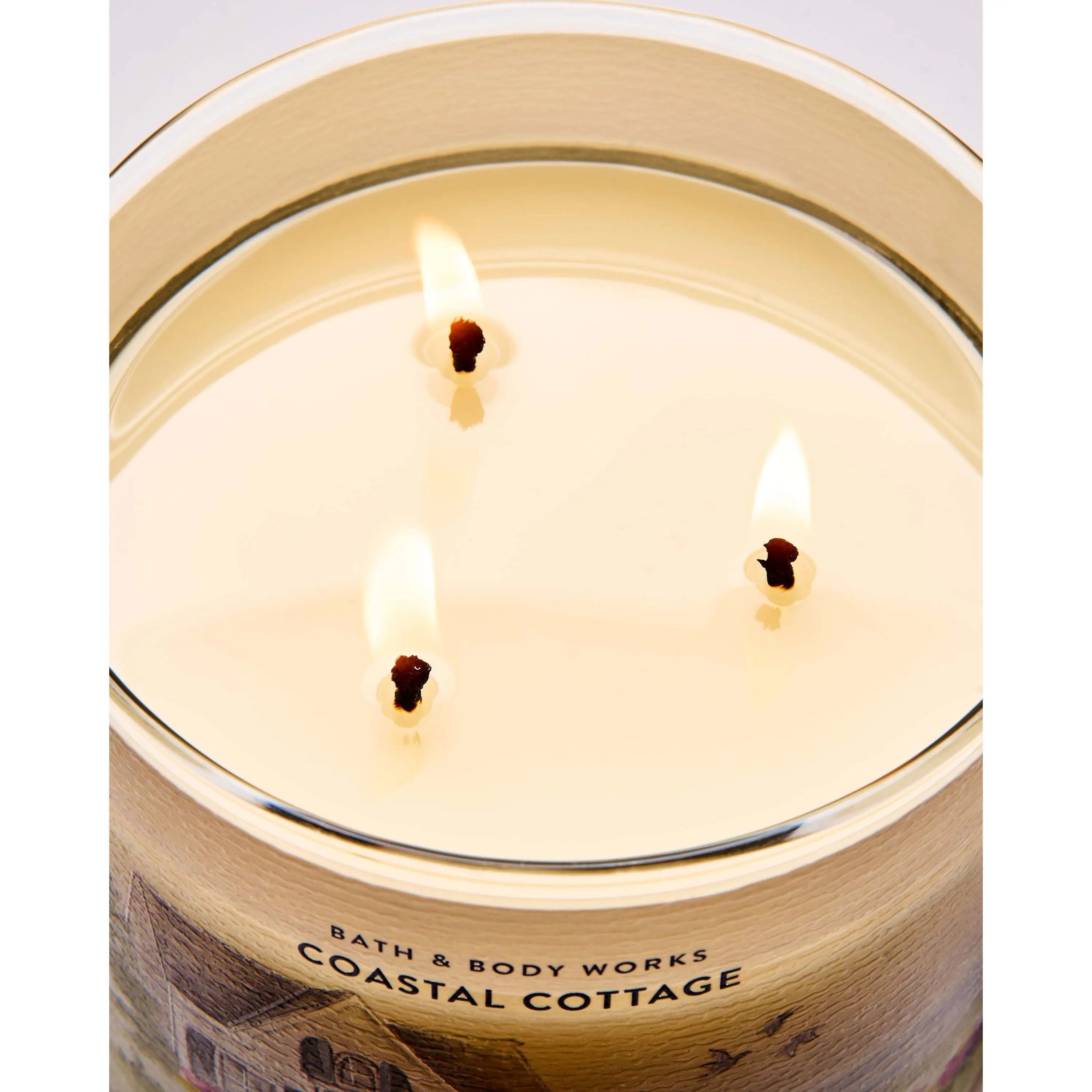Coastal Cottage 3-Wick Candle - Image 5