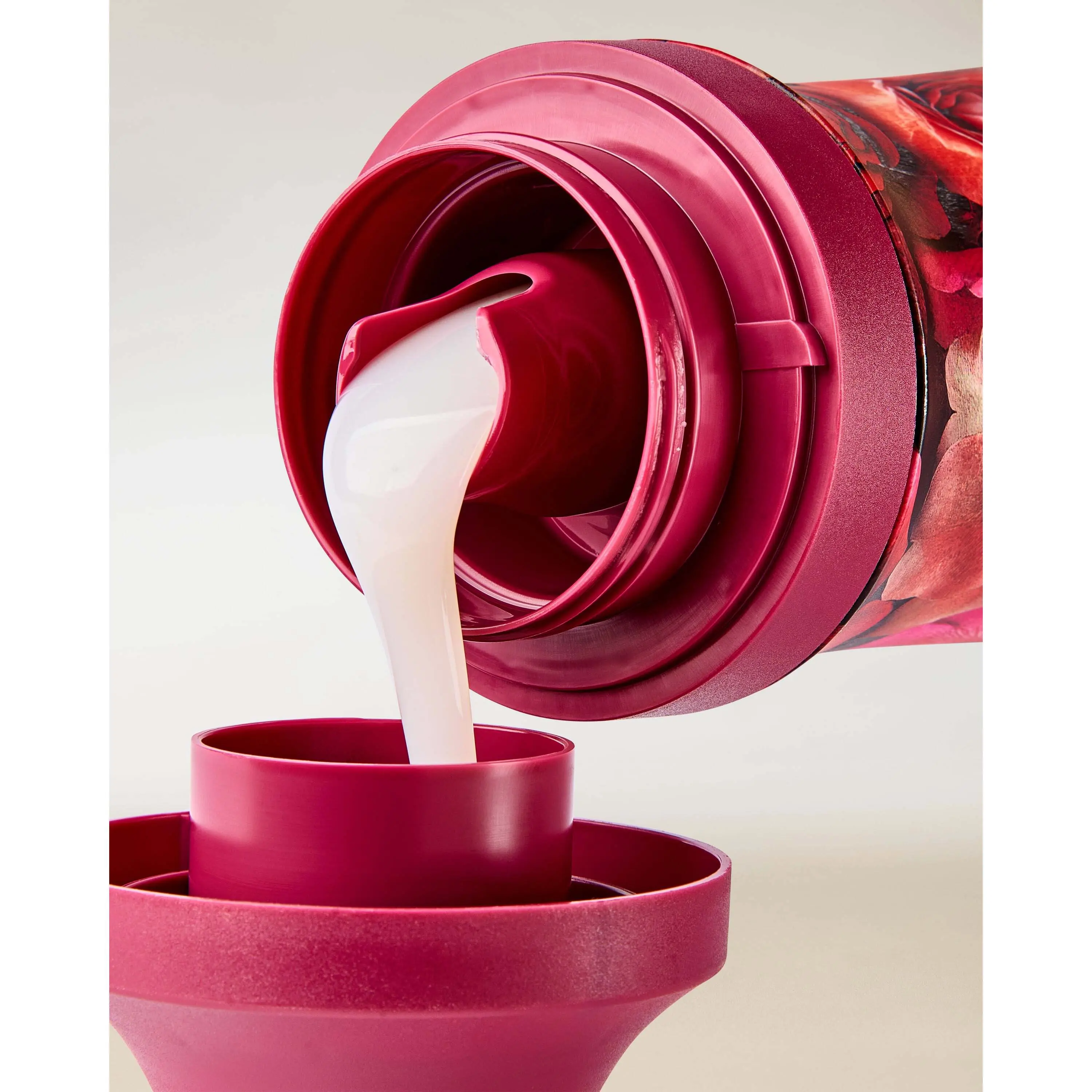 Covered In Roses Laundry Detergent - Image 5