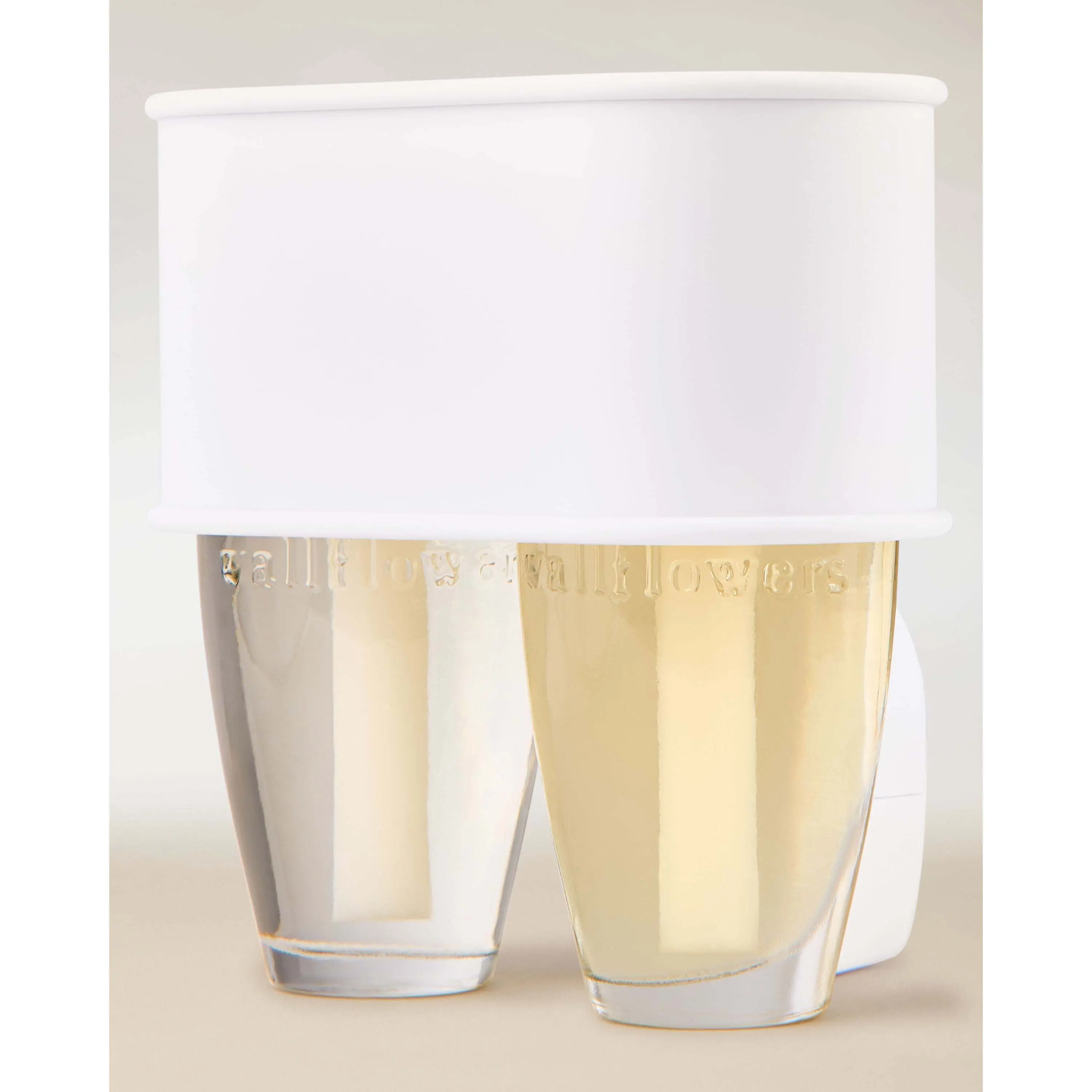 White Scent Switching Wallflowers Duo Plug - Image 2