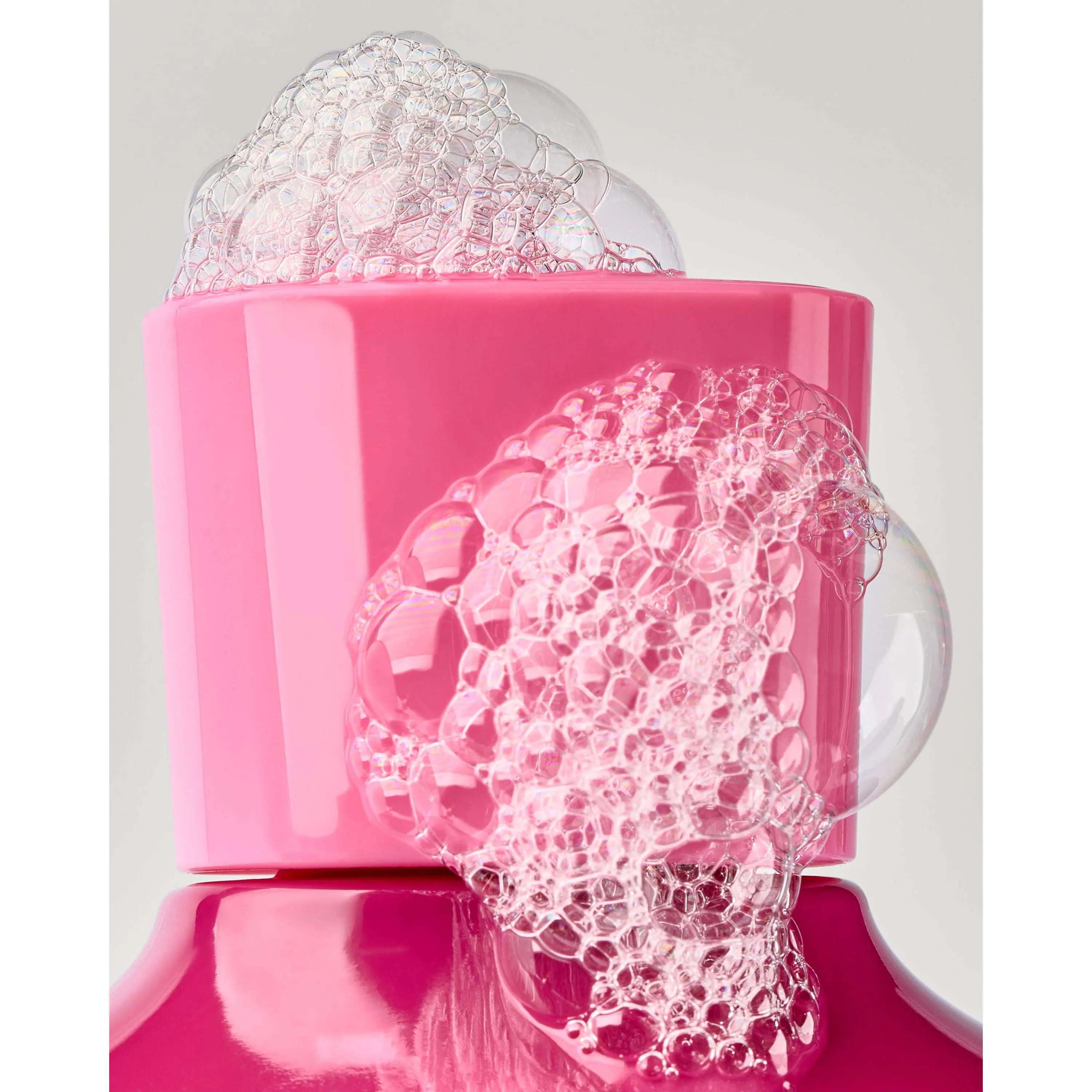 Fruity Musk Body Wash - Image 5