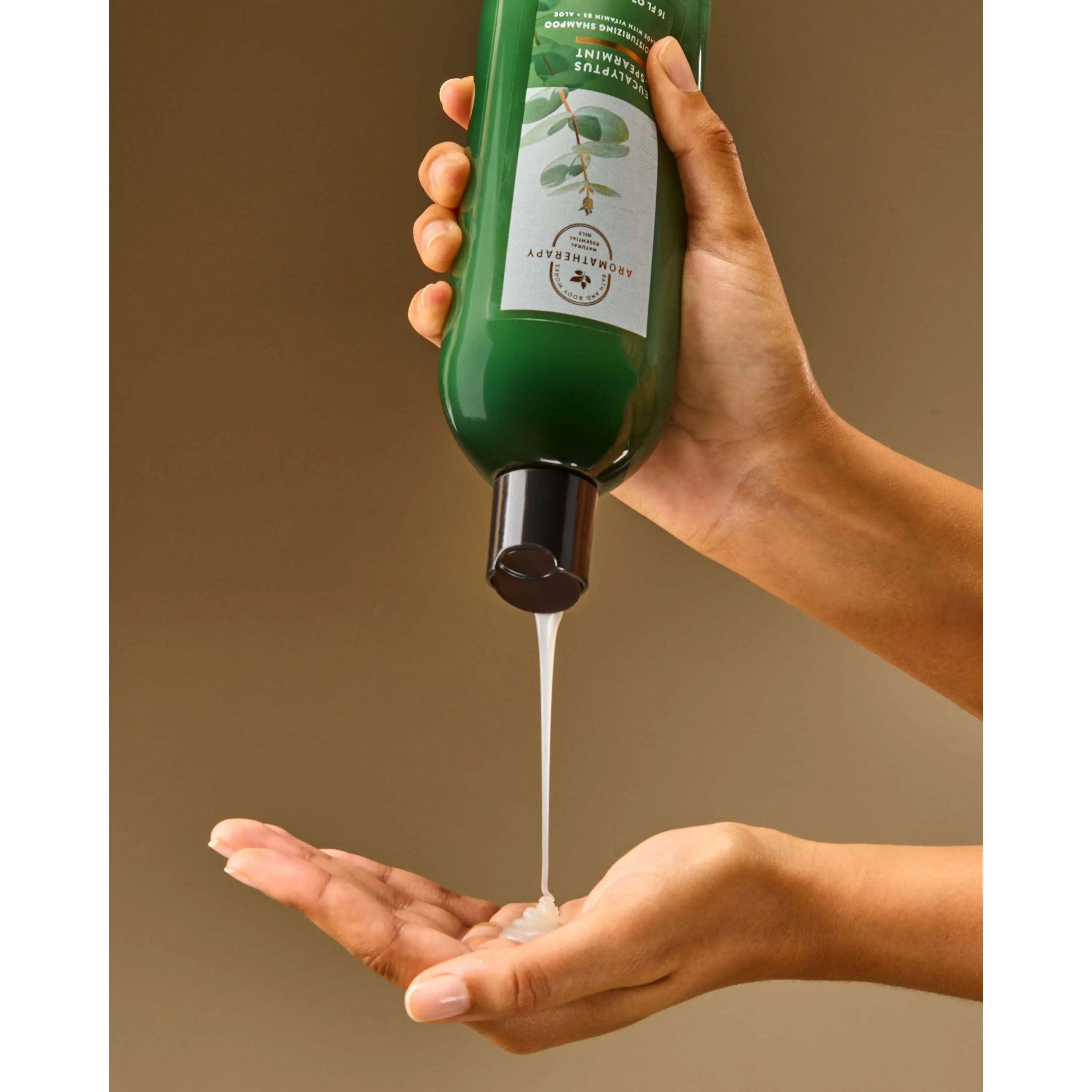 Eucalyptus Spearmint Moisturizing Shampoo - Image 5